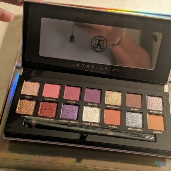 Anastasia Beverly Hills Other - ABH x Jackie Aina